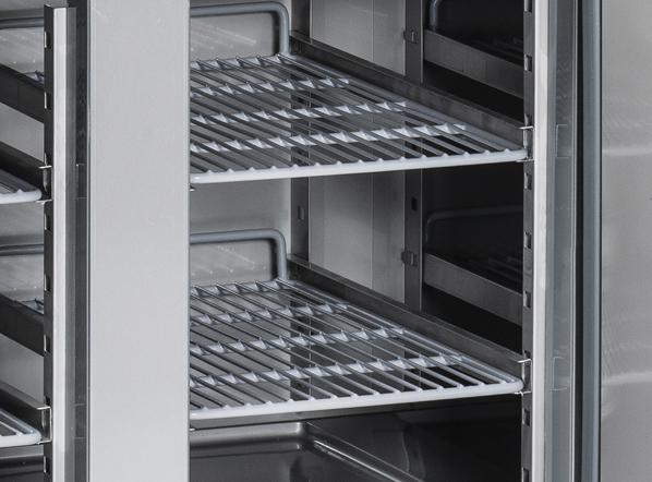 cool-head-inox-qrg-4100-table-r-frig-r-e-vitr-e-gn1-1 image 3