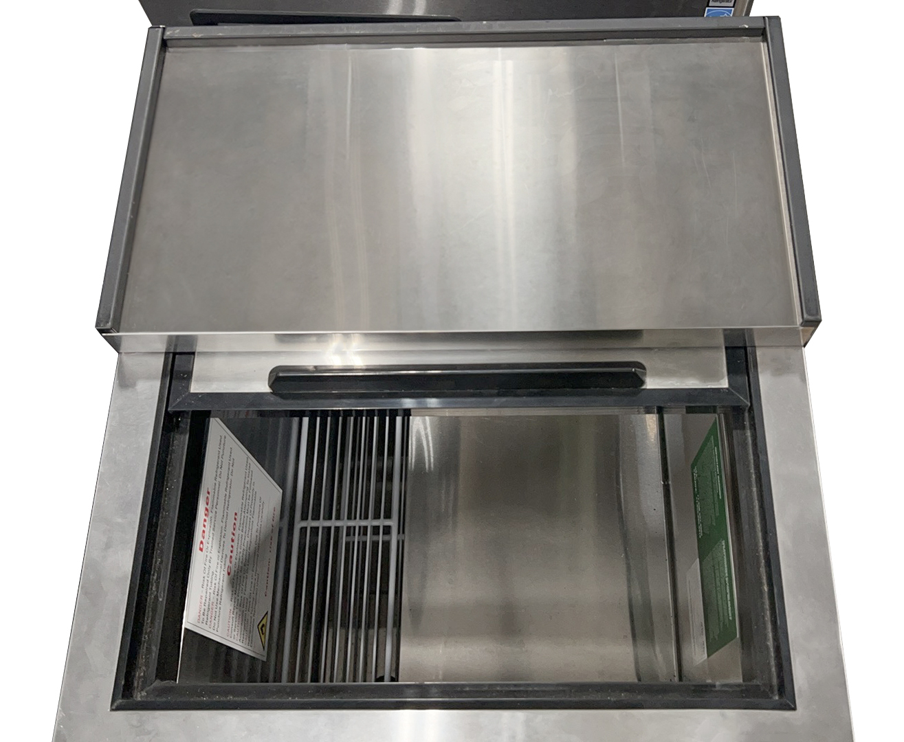 atosa-mbgf24gr-givreur-verres-inox-61-cm image 3